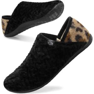 Spesoul Fuzzy House Slippers for Women Men Indoor Closed Back Lightweight Cozy Faux Furry Lining Barefoot House Shoes Slipper Socks for Bedroom Home Office Yoga Outdoor Walking Shoes(Ty3 Pjblackleo)