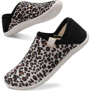 Spesoul Fuzzy House Slippers for Women Men Indoor Closed Back Lightweight Cozy Faux Furry Lining Barefoot House Shoes Slipper Socks for Bedroom Home Office Yoga Outdoor Walking Shoes(Ty2 Blackleo)